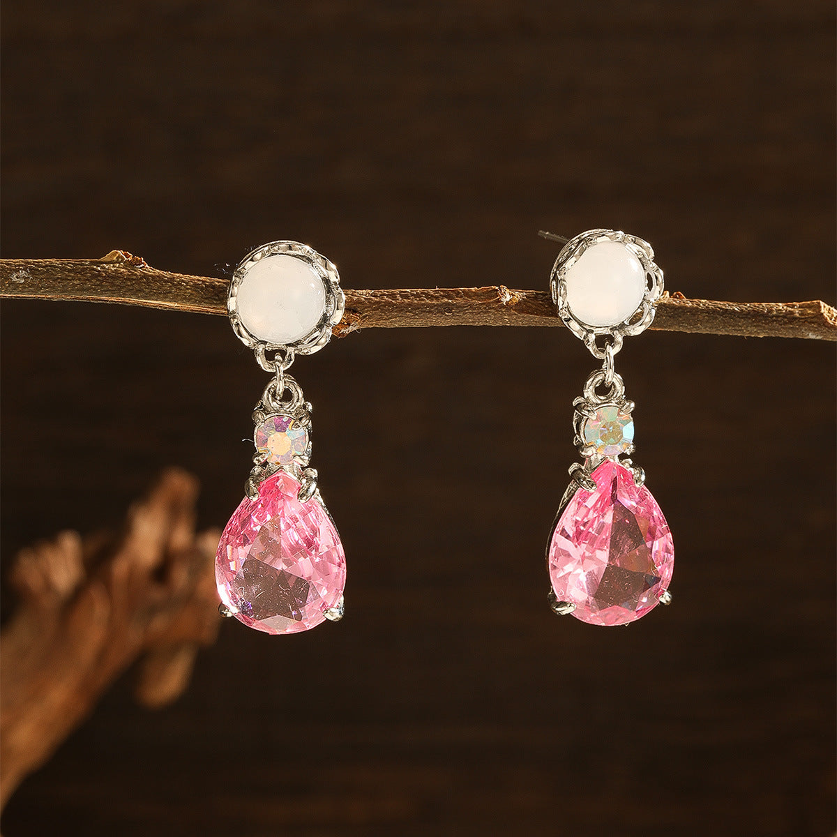 Romantic Earring for Special Moments