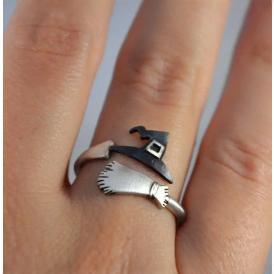 Classic Ring with Timeless Appeal