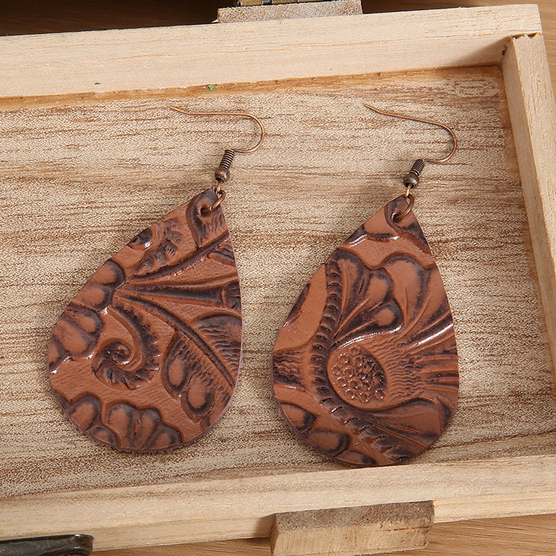 Charming Earring for Any Occasion