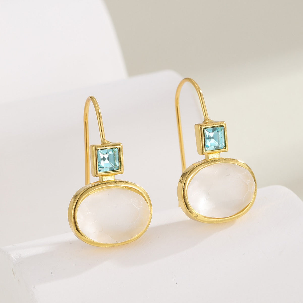 Classic Earring with Timeless Appeal