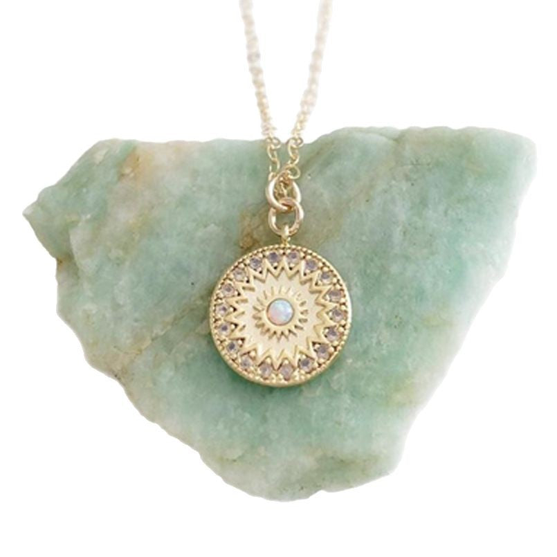 Elegant Gold Necklace for Every Occasion