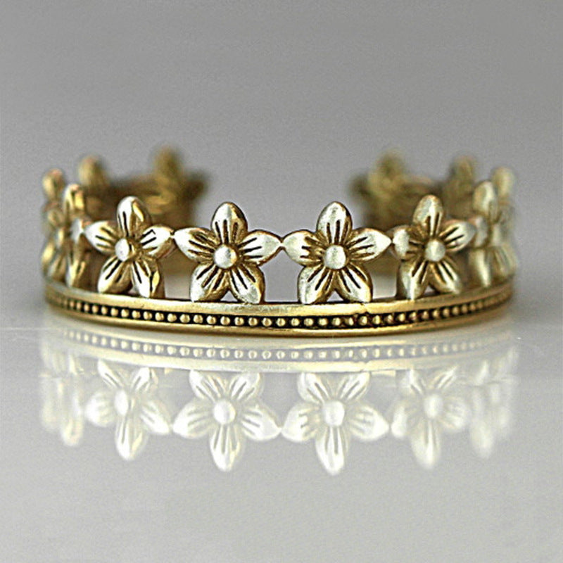 Beautiful Gold Ring with Unique Style