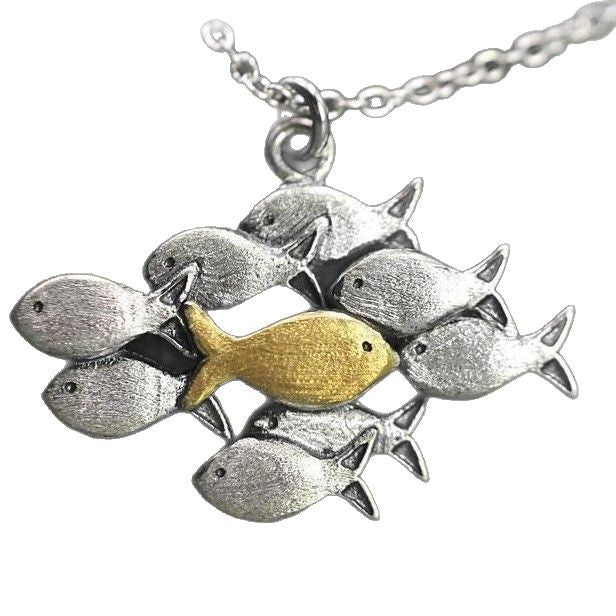 Romantic Gold Necklace for Special Moments