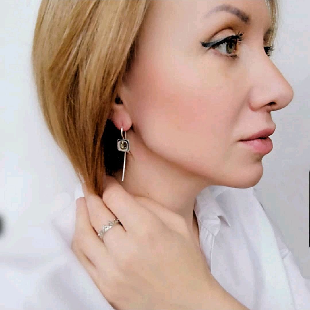 Charming Earring for Any Occasion