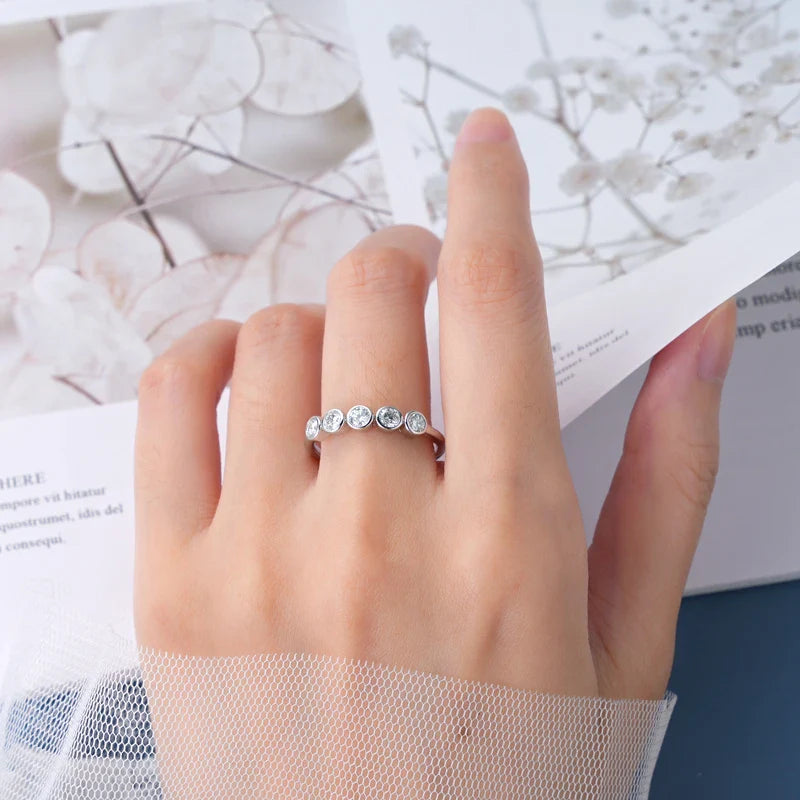0.5cttw 3mm Round Five Stones D Moissanite Diamond Rings for Women Original 925 Sterling Silver Engagement Wedding Jewelry Gift