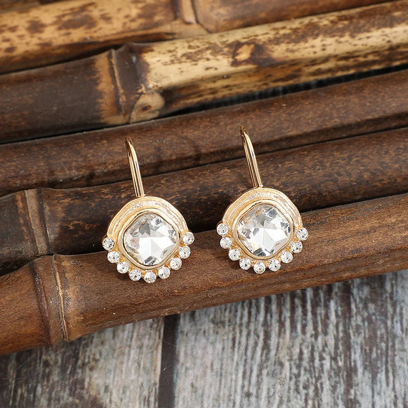 Vintage Sparkling Gold Crystal Earrings