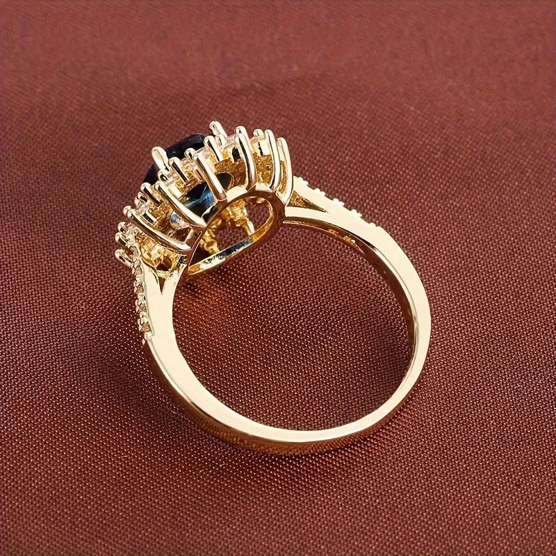 Vionne Luxe Sapphire Gold Ring