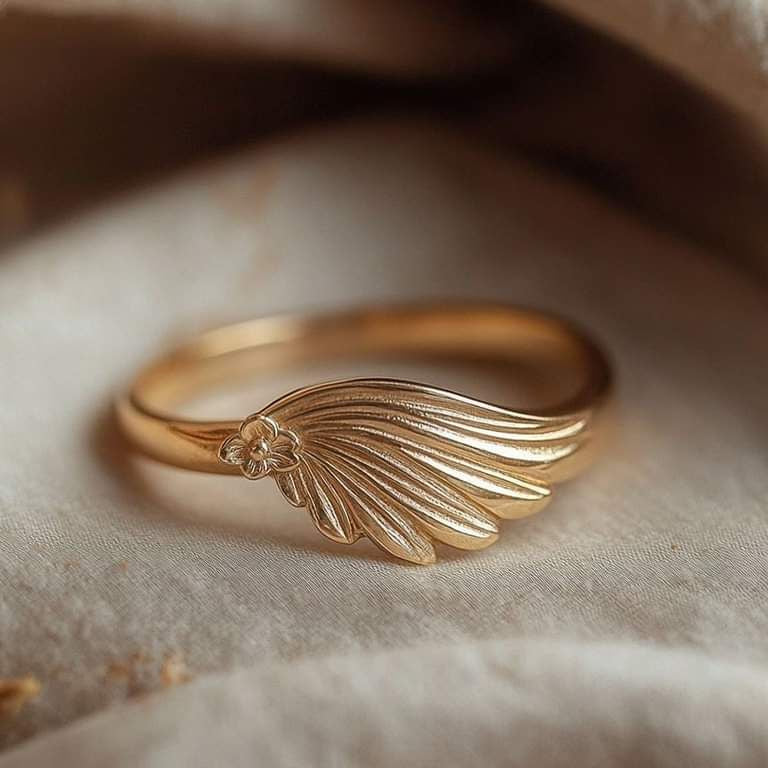 Angel Golden Wing Ring