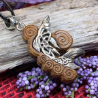 Aibhe Salmon of Knowledge Necklace