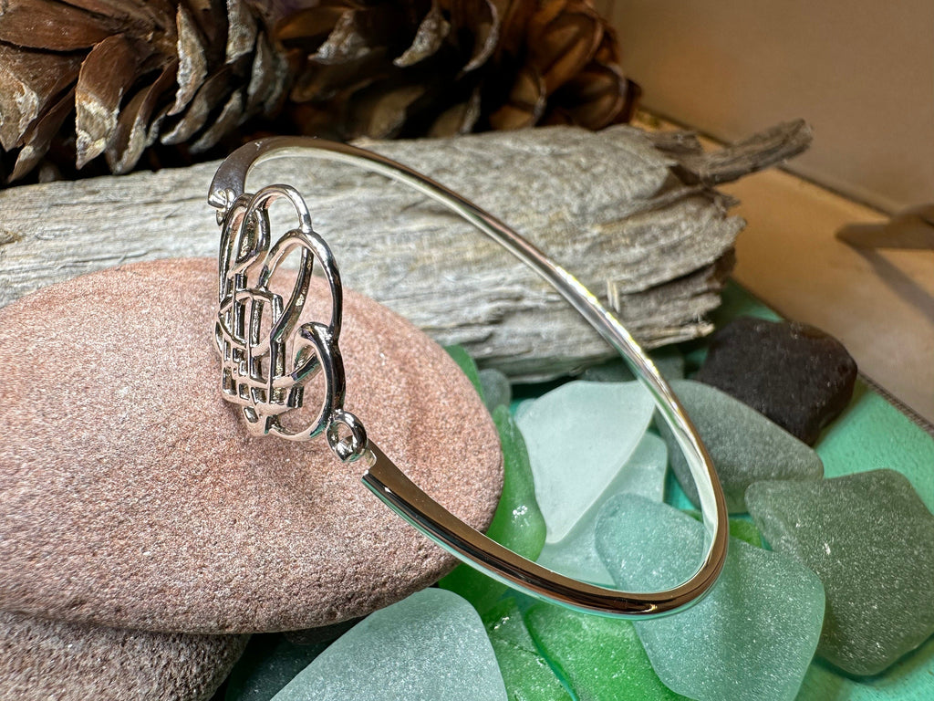 Ambar Celtic Knot Bracelet