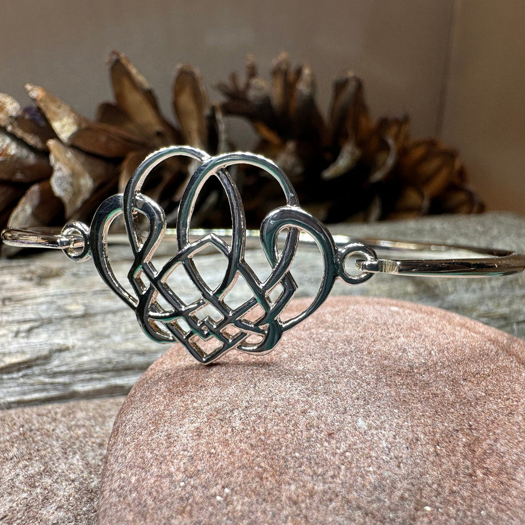 Ambar Celtic Knot Bracelet