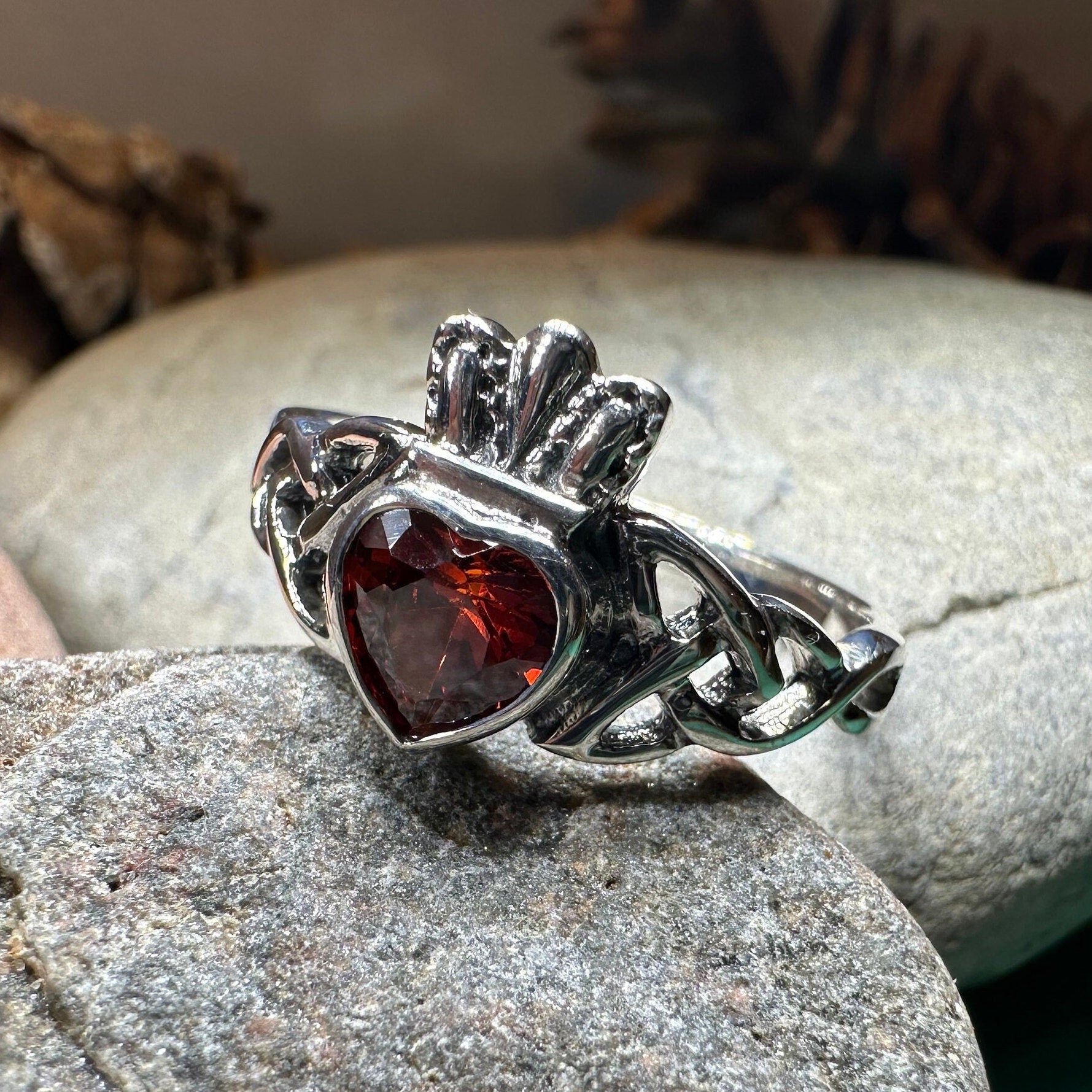 Agivey Claddagh Ring