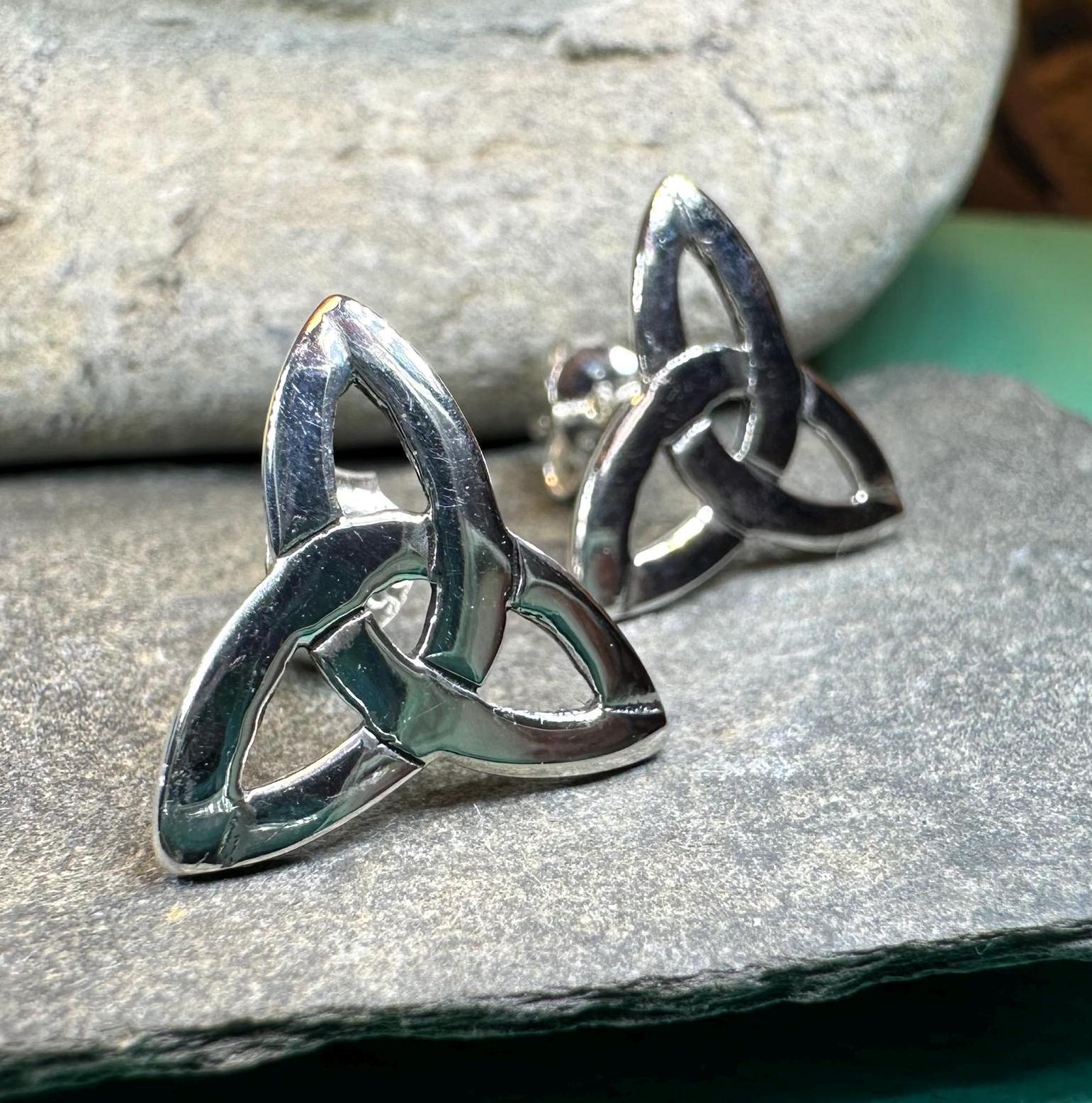 Zephyr Celtic Trinity Knot Earrings
