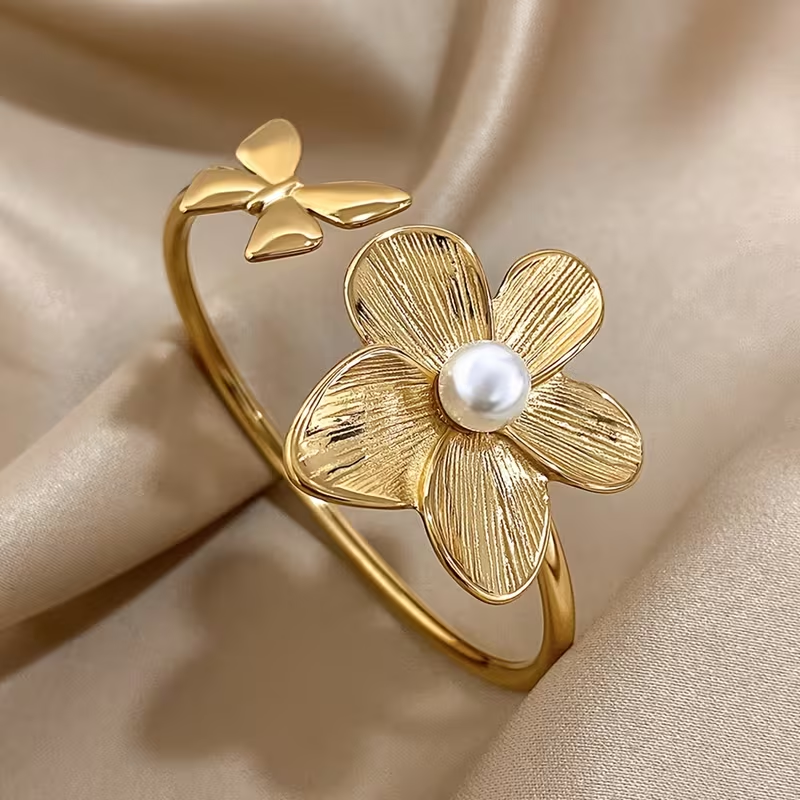 Adjustable Pearl Blossom Gold Ring