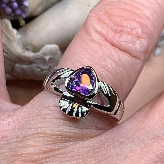 Amethyst Claddagh Ring