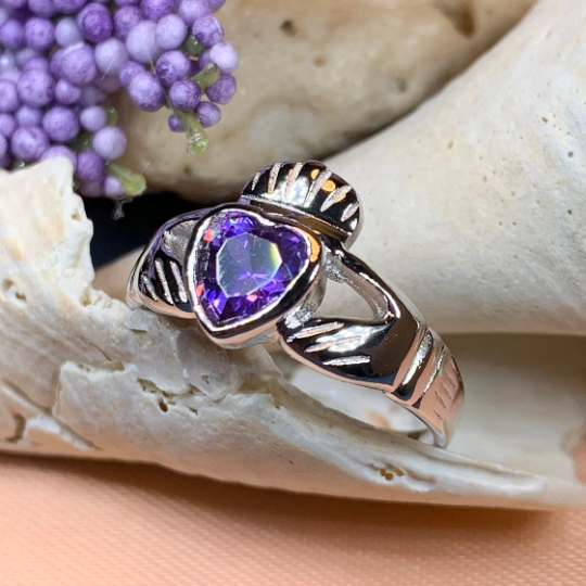 Amethyst Claddagh Ring