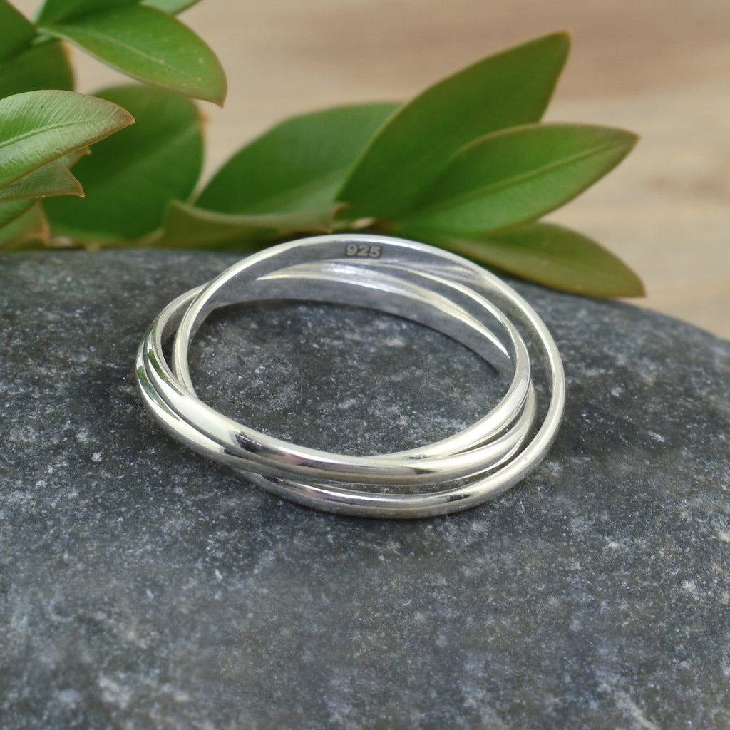 Trio Ring